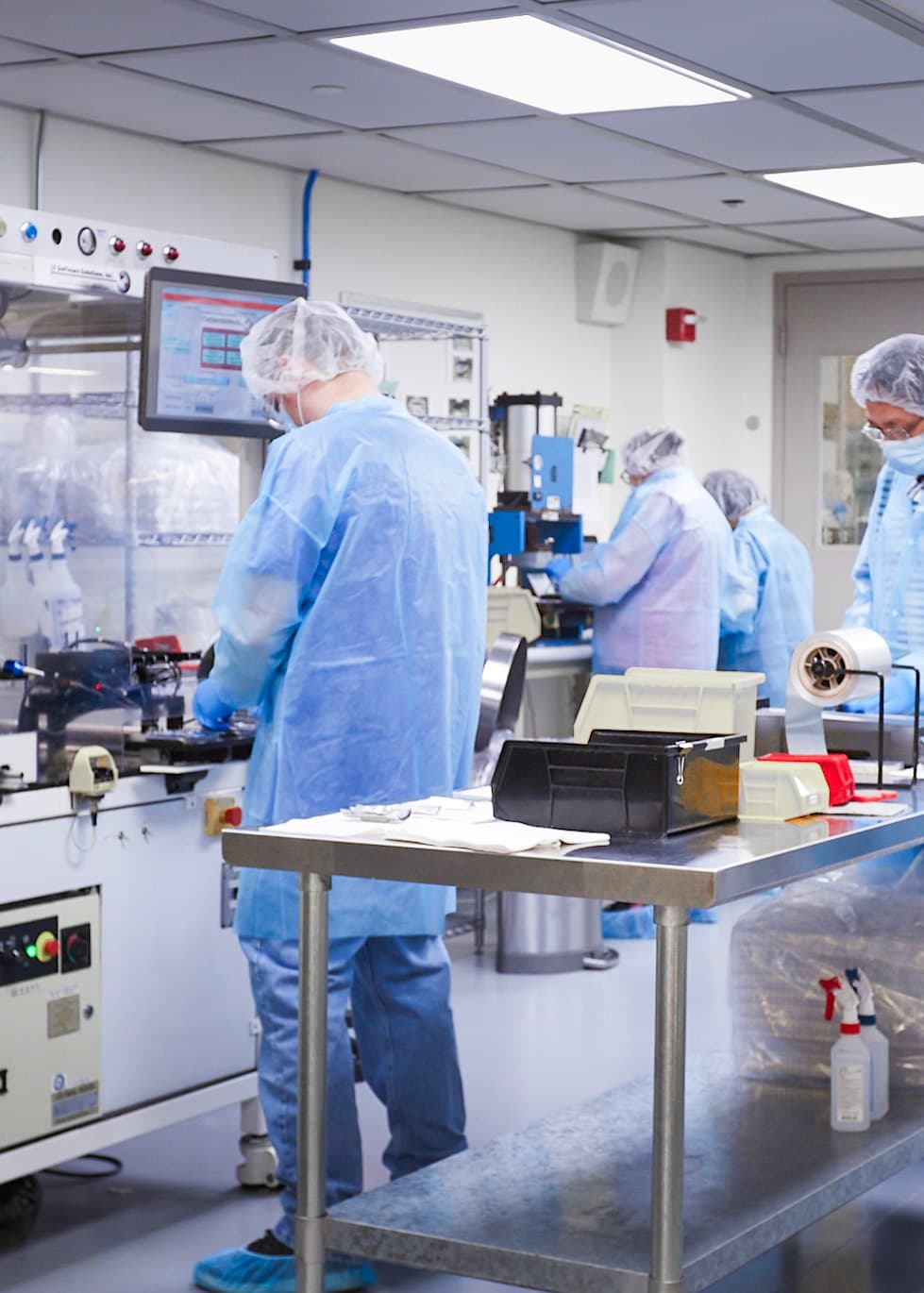 Cleanroom Assembly for Diagnostic Device Manufacturing