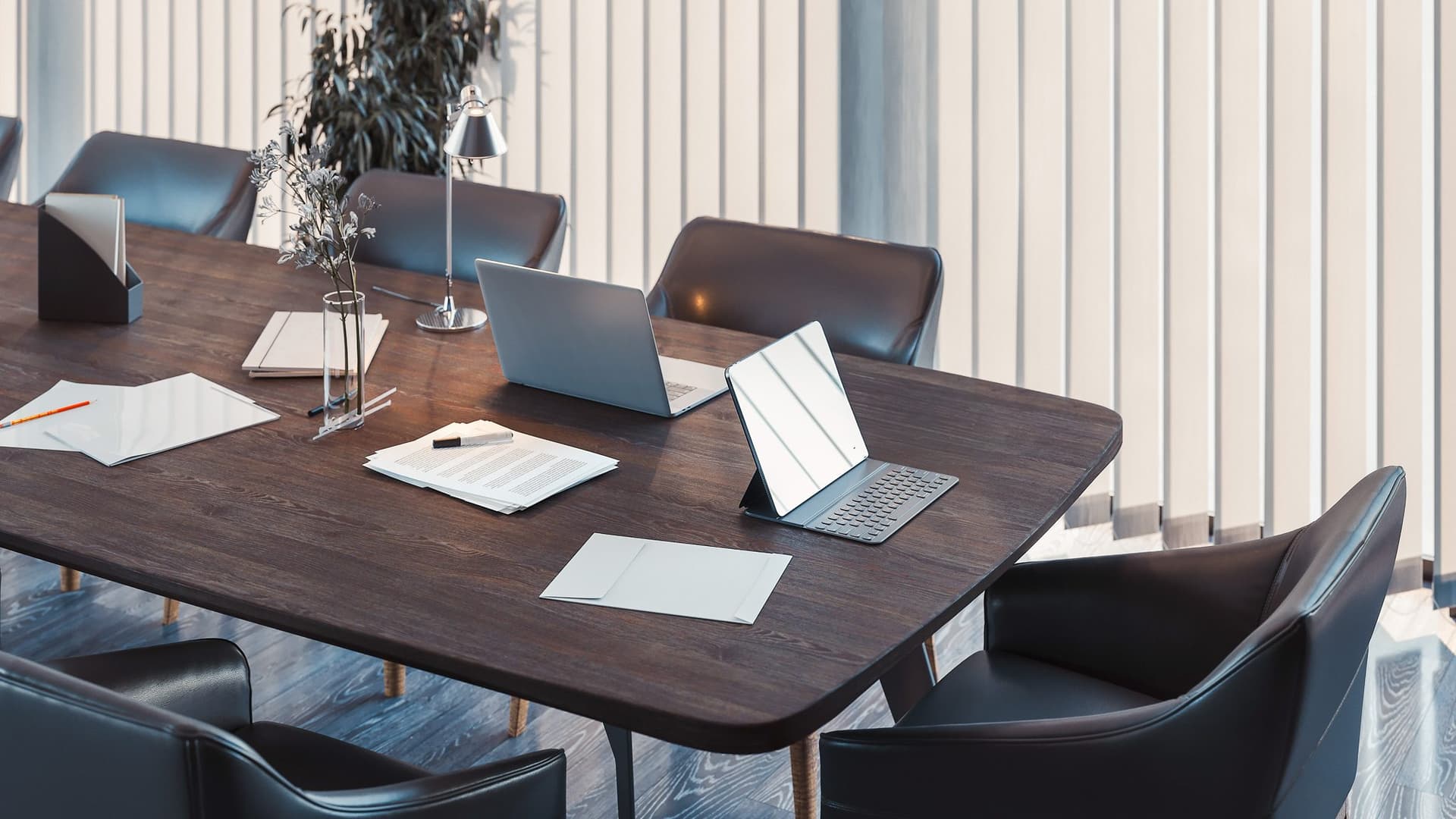 Stylish,Conference,Room,Interior,With,Big,Window,And,Wooden,Table.