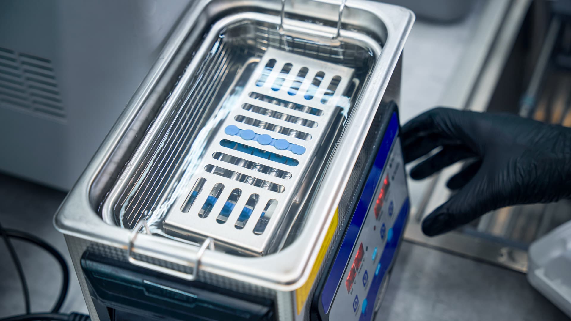 Cleaning & Passivation